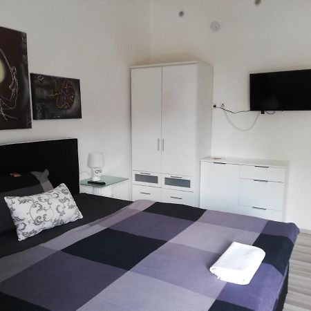 Villaci Business Apartments Leimen  Ngoại thất bức ảnh