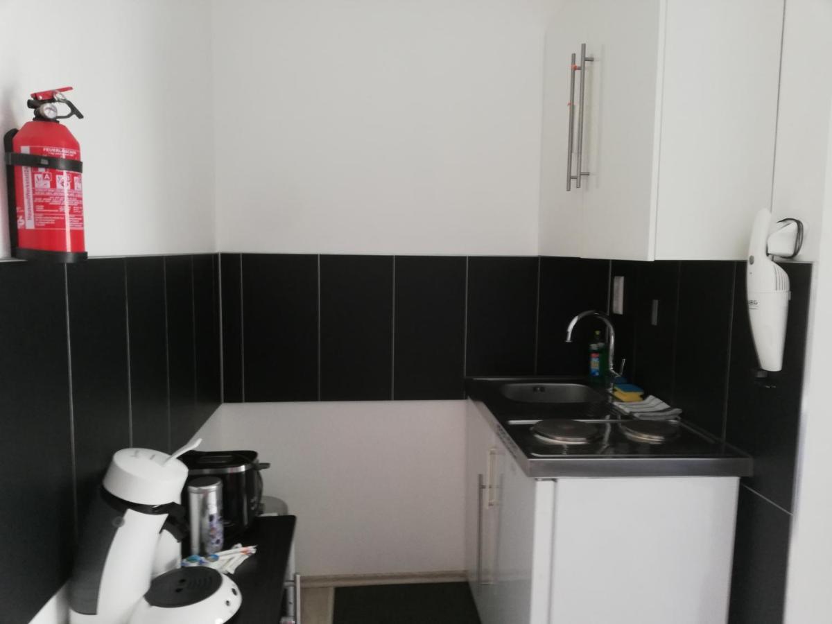 Villaci Business Apartments Leimen  Ngoại thất bức ảnh