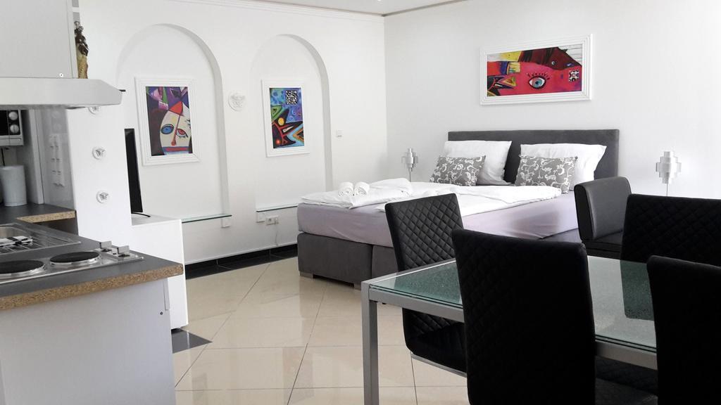 Villaci Business Apartments Leimen  Ngoại thất bức ảnh