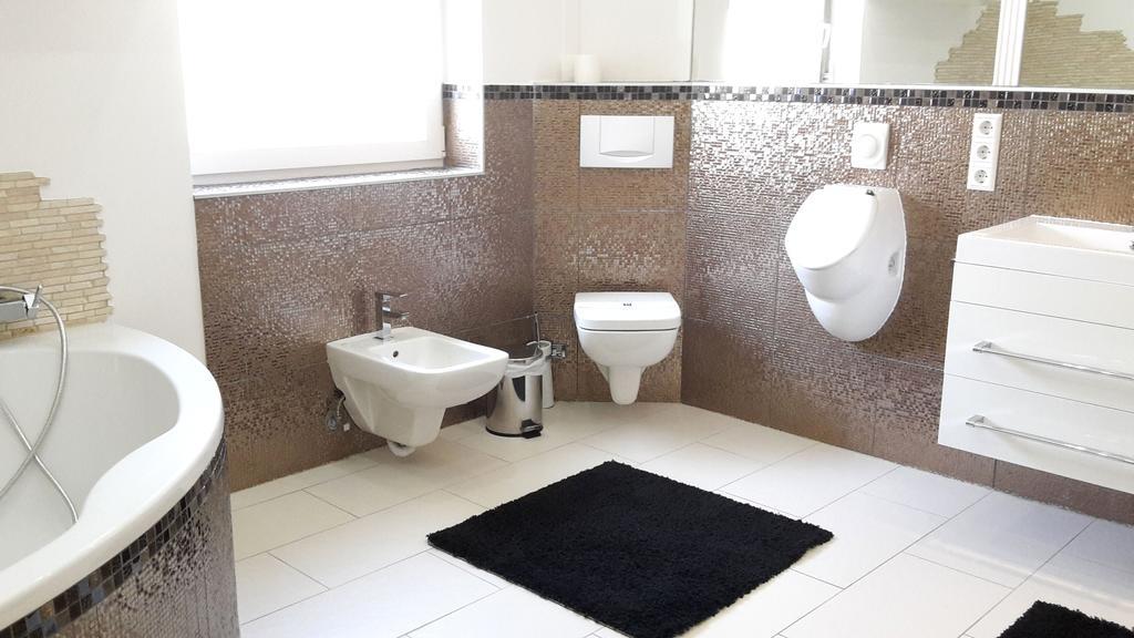 Villaci Business Apartments Leimen  Ngoại thất bức ảnh