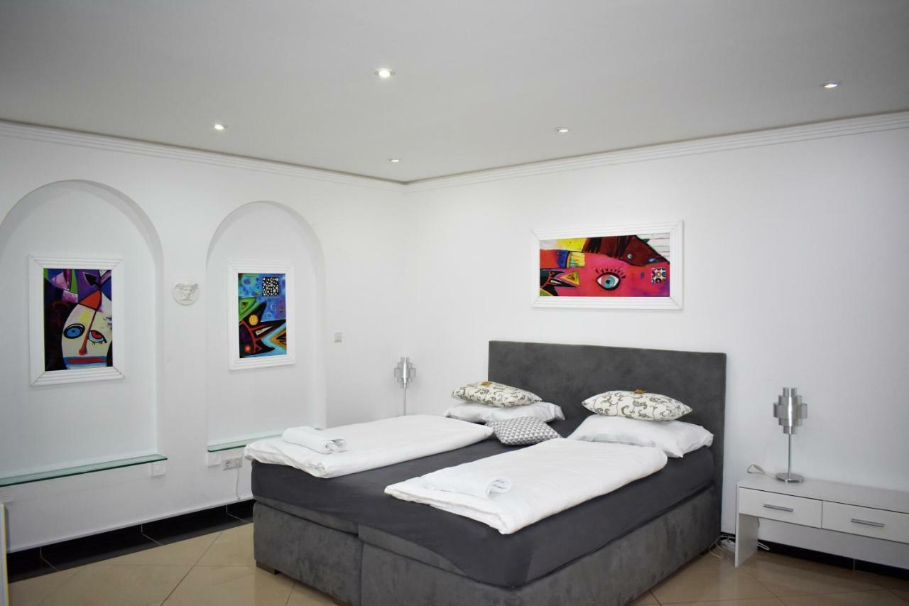 Villaci Business Apartments Leimen  Ngoại thất bức ảnh