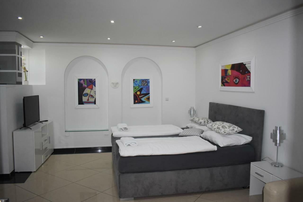 Villaci Business Apartments Leimen  Ngoại thất bức ảnh